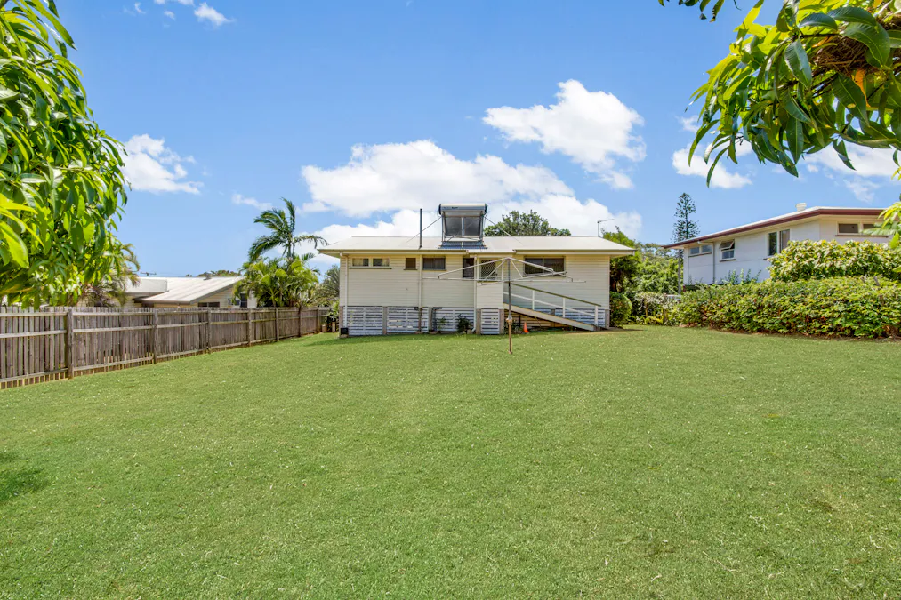 27 Busteed Street, West Gladstone, QLD, 4680 - Image 11