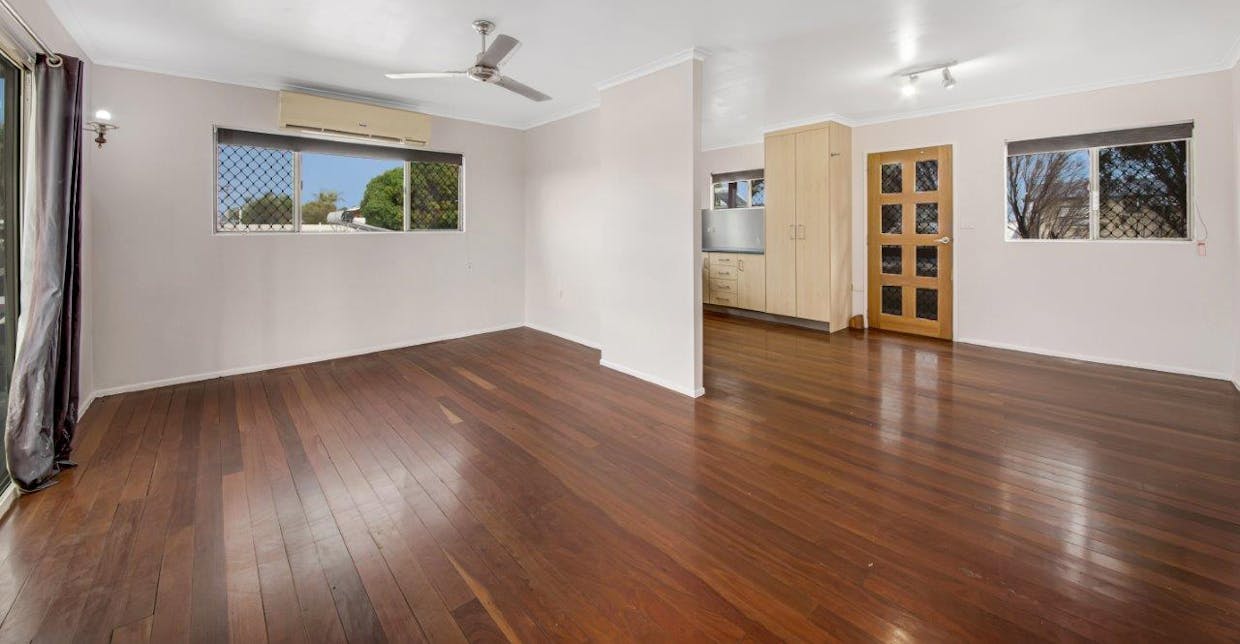 13 Chapman Drive, Clinton, QLD, 4680 - Image 2