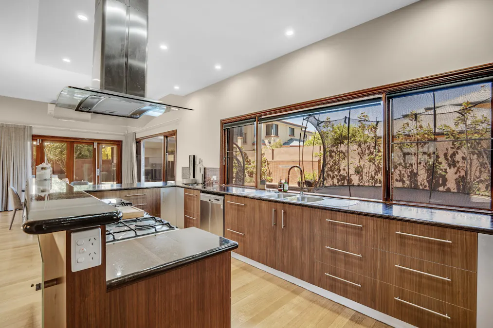 17 The Strand, Bunbury, WA, 6230 - Image 6