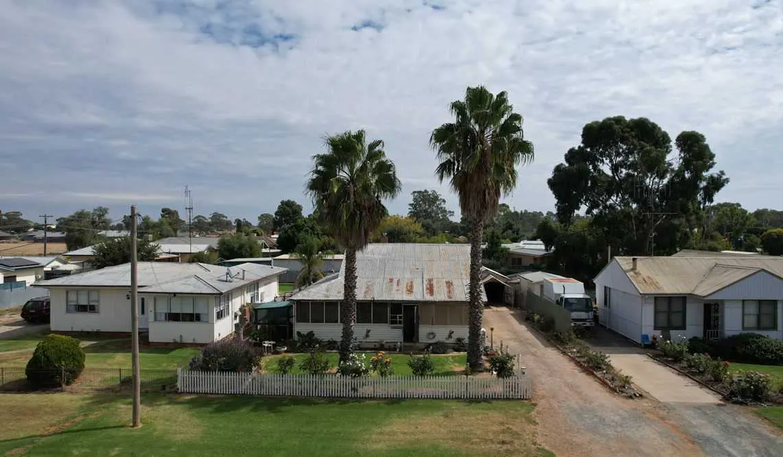 73 Tocumwal Street, Finley, NSW, 2713 - Image 1