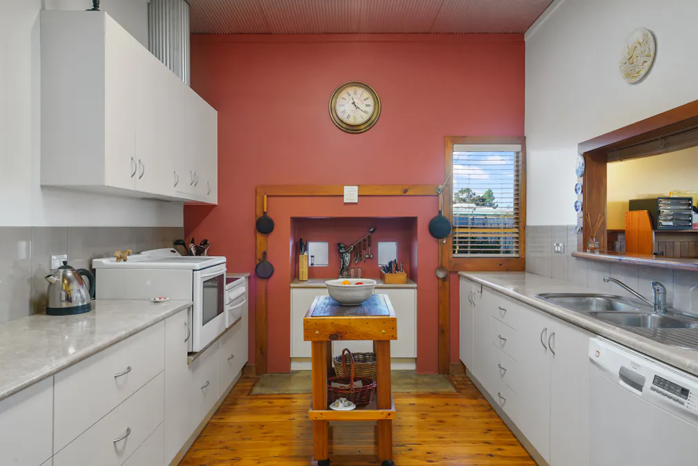 94 MAHONGA STREET, Jerilderie, NSW, 2716 - Image 6