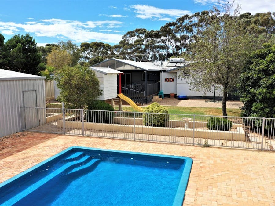 2 Clark Avenue, Lake Grace, WA, 6353 - Image 1