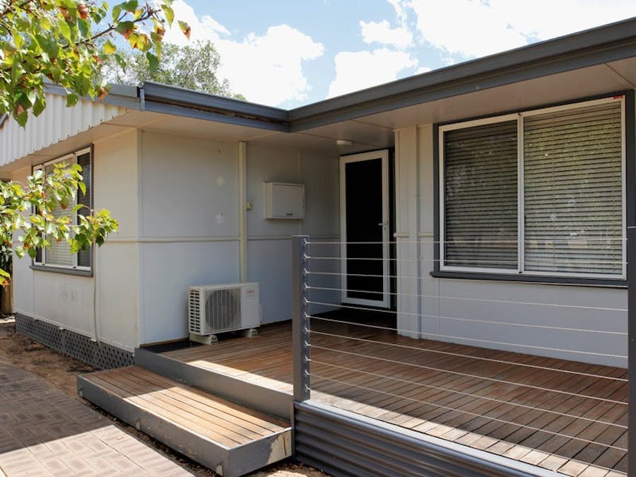 2 Clark Avenue, Lake Grace, WA, 6353 - Image 2