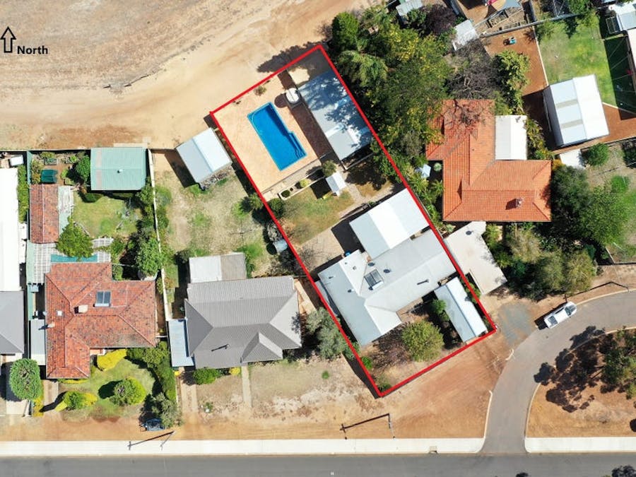 2 Clark Avenue, Lake Grace, WA, 6353 - Image 30