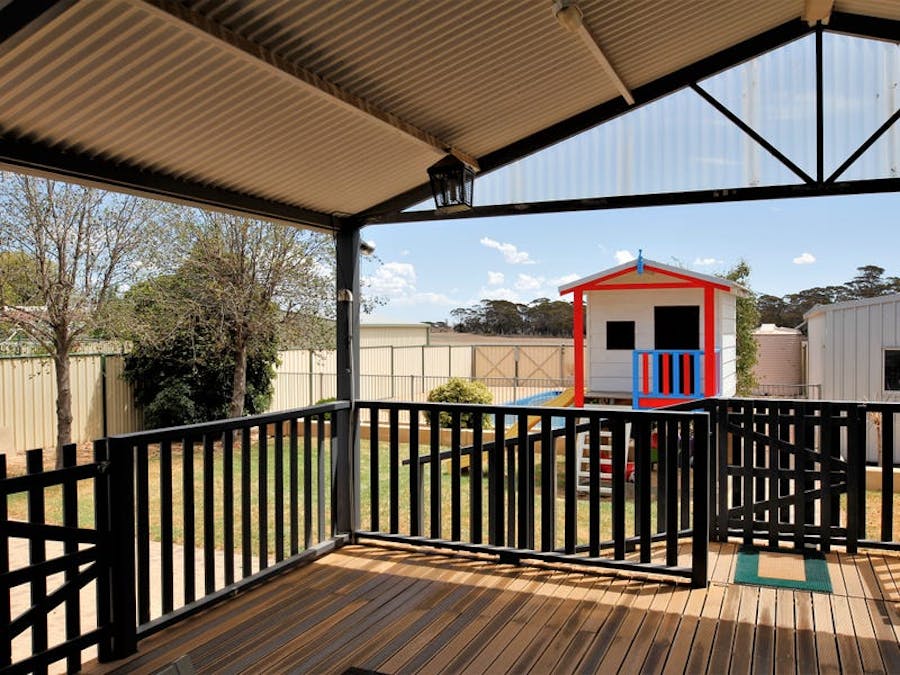 2 Clark Avenue, Lake Grace, WA, 6353 - Image 3