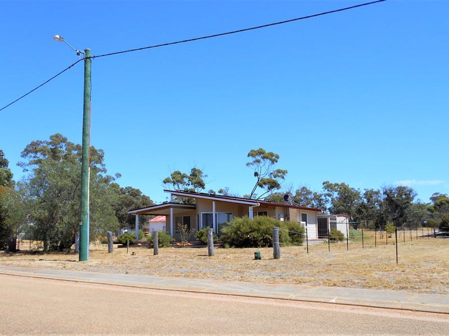 8 Jewel Street, Broomehill Village, WA, 6318 Sold Elders Real Estate