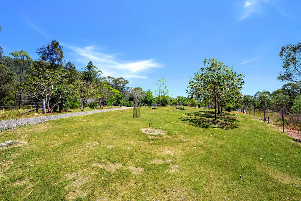 1247 Gresford Road, Vacy, NSW, 2421 - Image 10