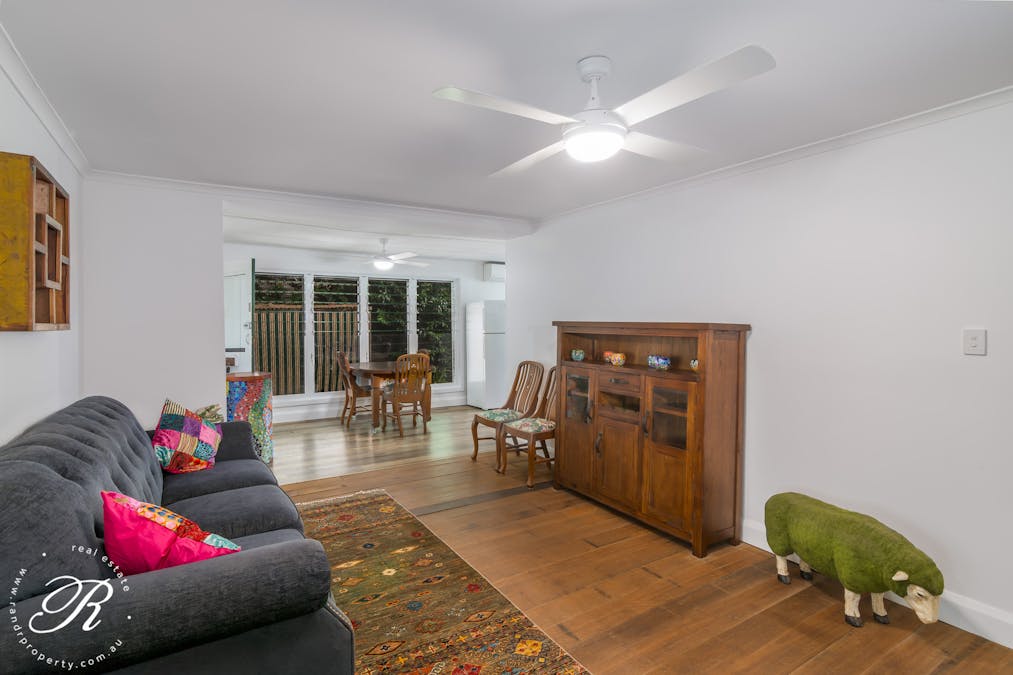 22 Memorial Avenue, Stroud, NSW, 2425 - Image 4