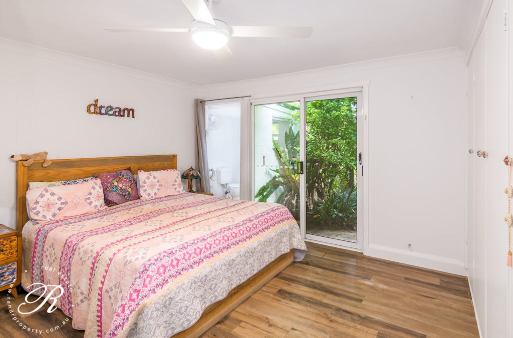 22 Memorial Avenue, Stroud, NSW, 2425 - Image 13
