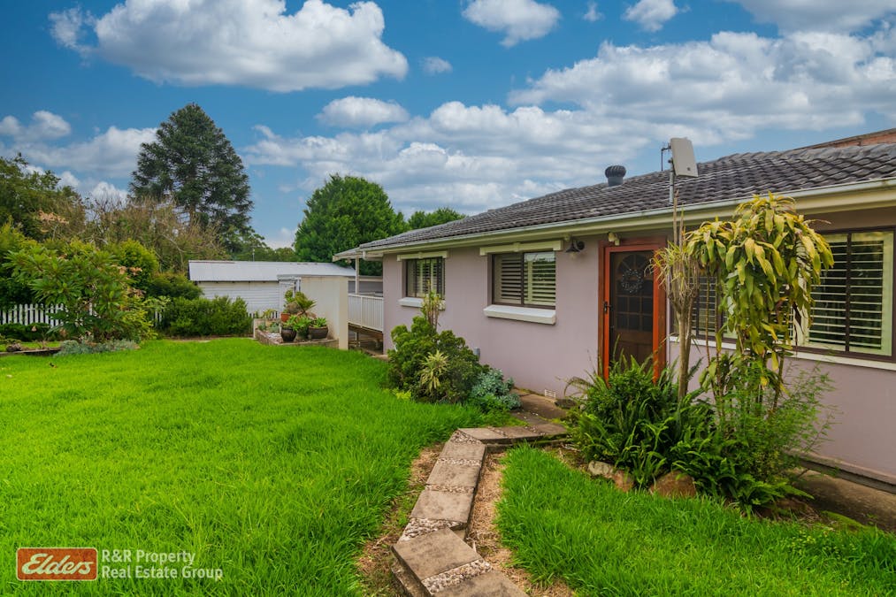 Address upon request - Image 16