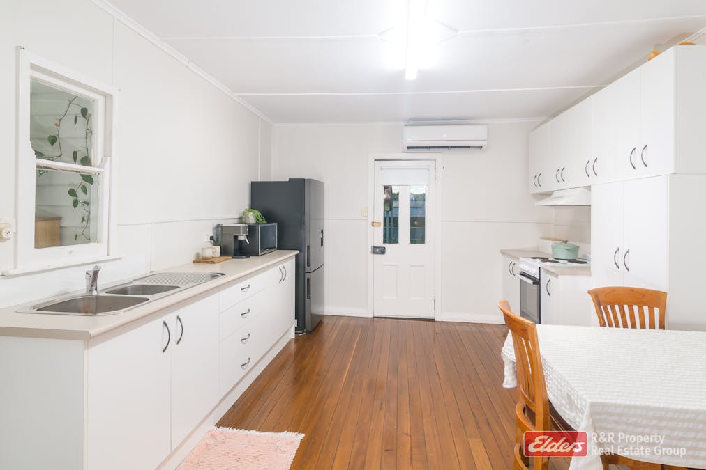 4 Nicholls Street, Stroud, NSW, 2425 - Image 3