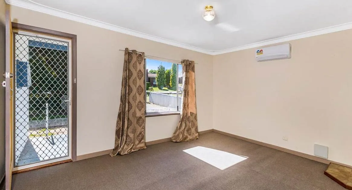 31 Elizabeth Street, Mandurah, WA, 6210 - Image 3