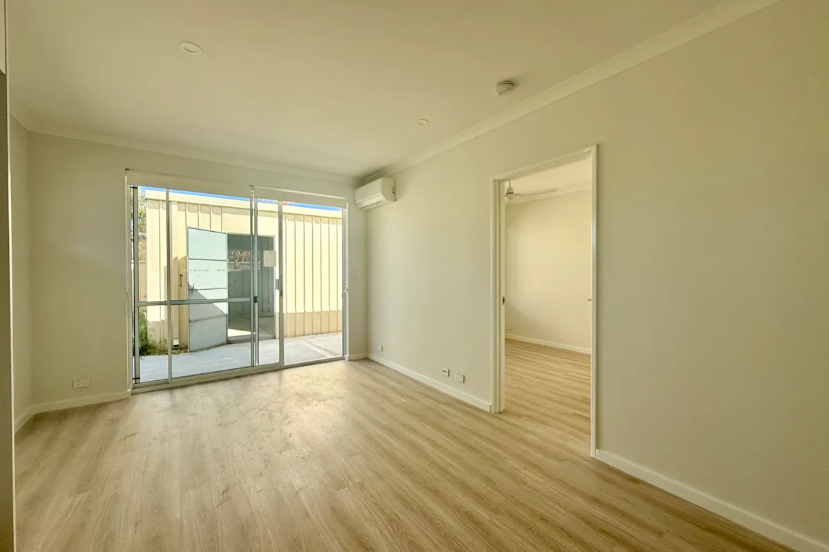 36a Duverney Crescent — photo 3 of 14