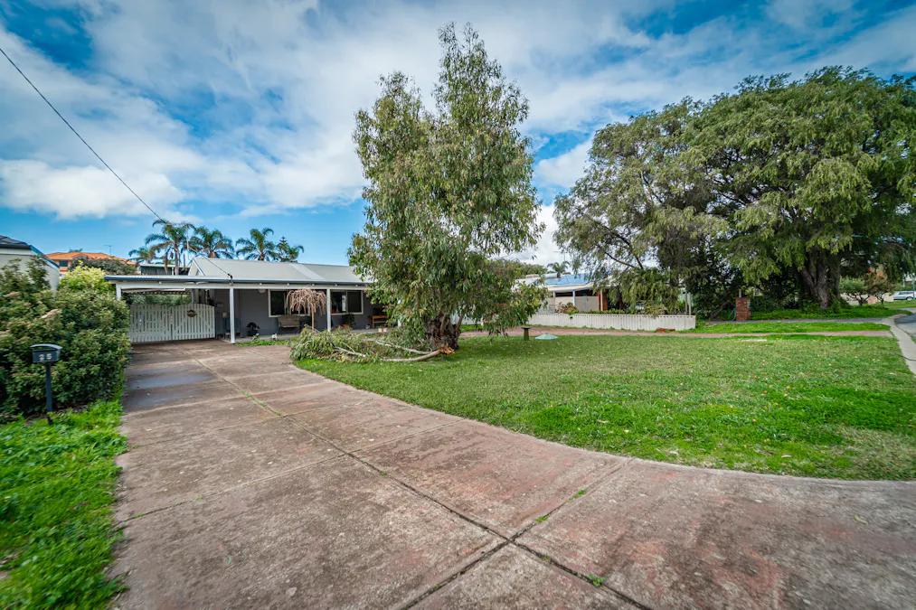 25 Pallas Way, San Remo, WA, 6210 - Image 2