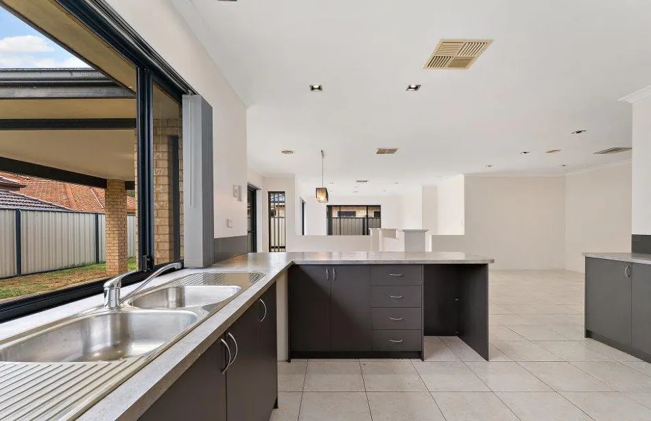 50 Bellavista Parade, Meadow Springs, WA, 6210 - Image 4