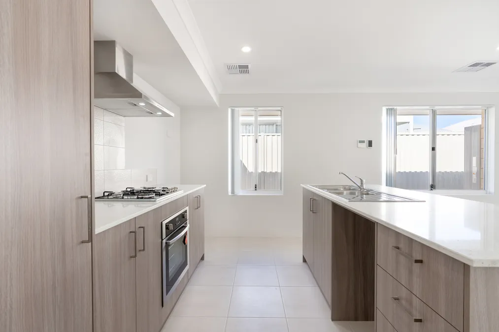43 Golden Bay Drive, Golden Bay, WA, 6174 - Image 2