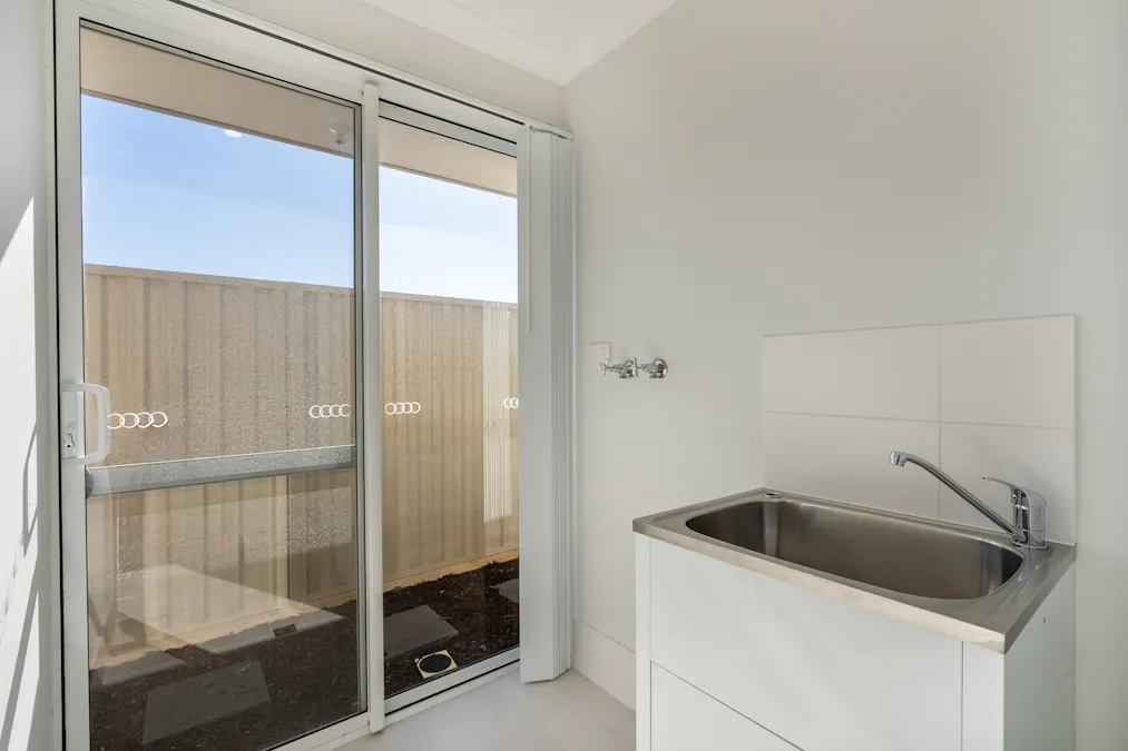 43 Golden Bay Drive, Golden Bay, WA, 6174 - Image 14