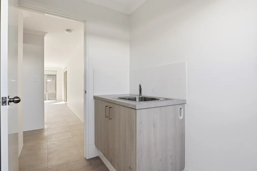 23 Alburgh Place, Wellard, WA, 6170 - Image 13