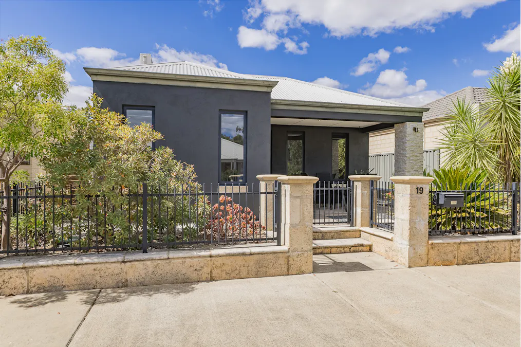 19 Bremer Way, South Yunderup, WA, 6208 - Image 23