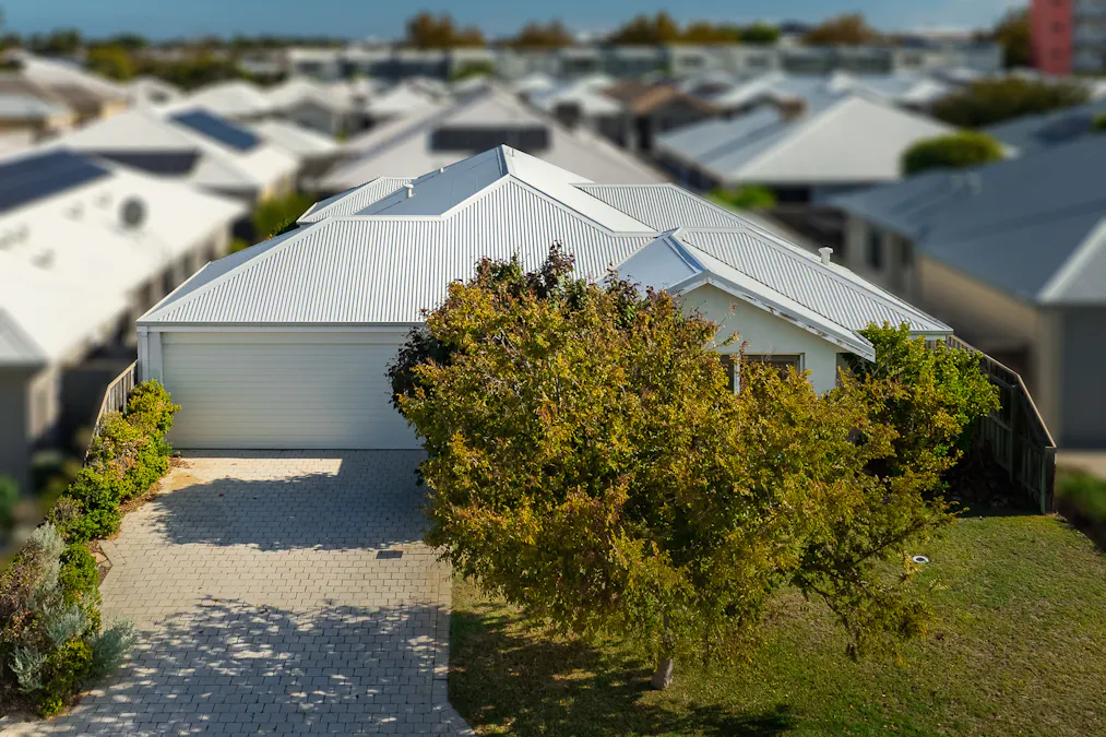 7 Stellaria Avenue, Halls Head, WA, 6210 - Image 2