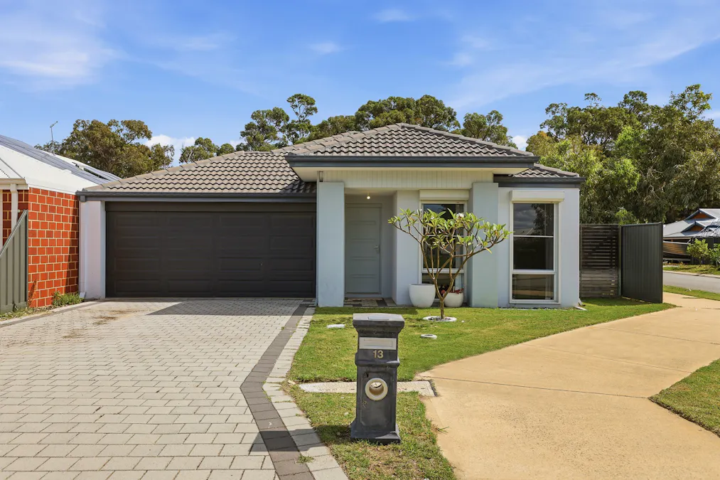 13 Timbarra Street, Baldivis, WA, 6171 - Image 26