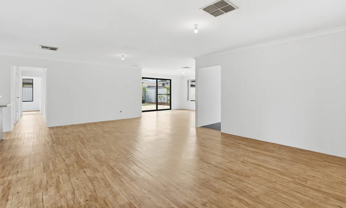 2 Grandmere Parade, Meadow Springs, WA, 6210 - Image 13