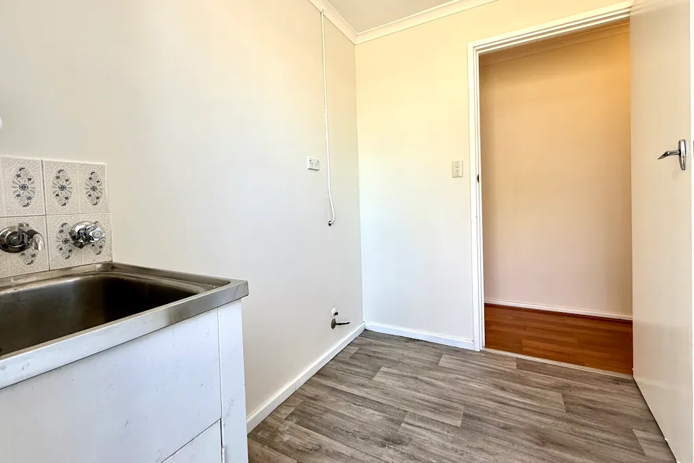 1 Leschenaultia Place, Pinjarra, WA, 6208 - Image 13