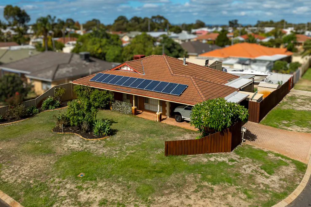 1 Malabor Mews, Halls Head, WA, 6210 - Image 2