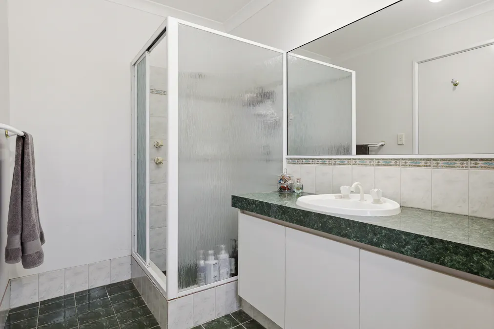 66 Floribunda Avenue, Halls Head, WA, 6210 - Image 16