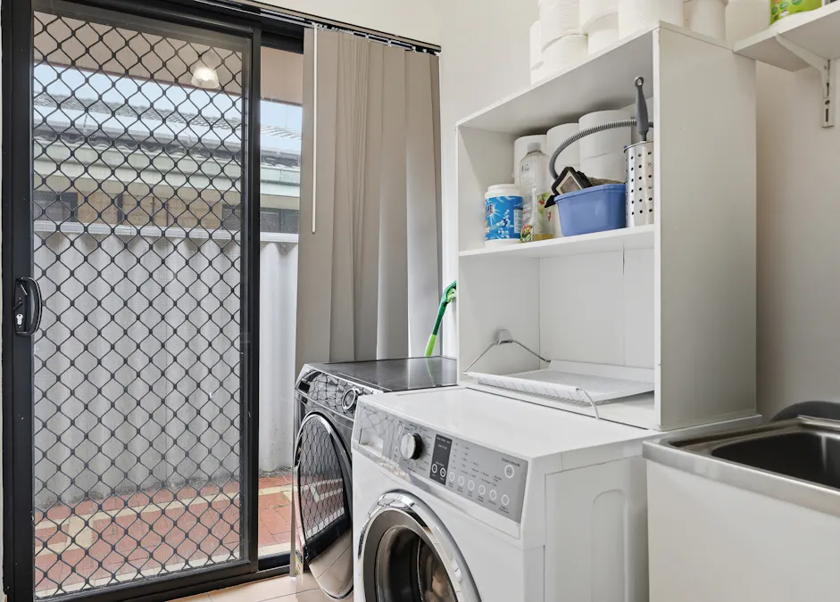 8 Manya Close, Greenfields, WA, 6210 - Image 17