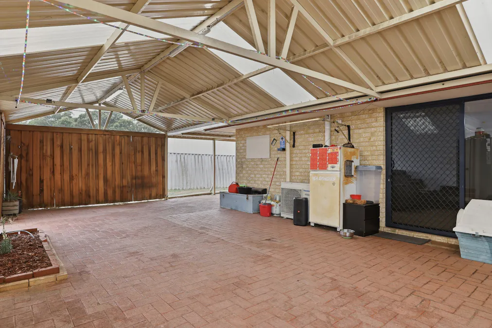 8 Manya Close, Greenfields, WA, 6210 - Image 18