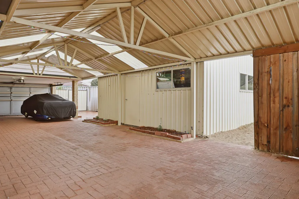 8 Manya Close, Greenfields, WA, 6210 - Image 19
