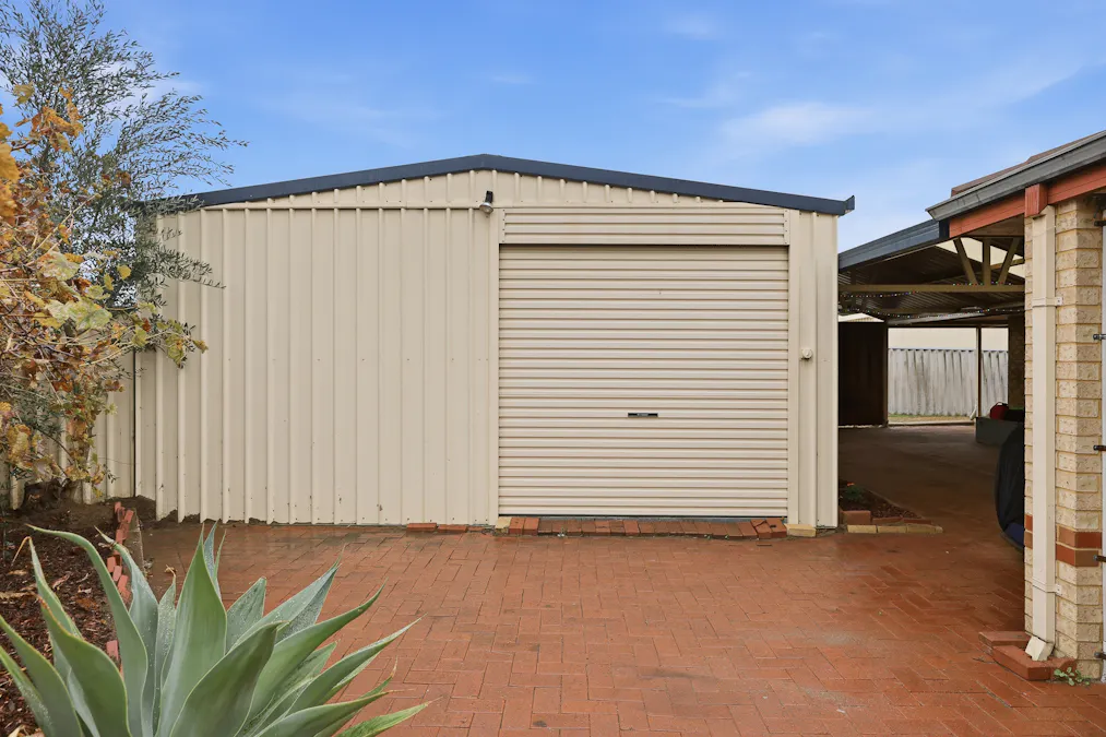 8 Manya Close, Greenfields, WA, 6210 - Image 20