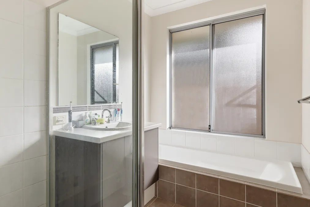 19 Bindak Brace, Greenfields, WA, 6210 - Image 14