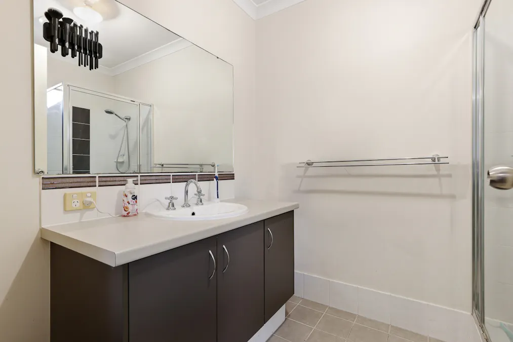 19 Bindak Brace, Greenfields, WA, 6210 - Image 9