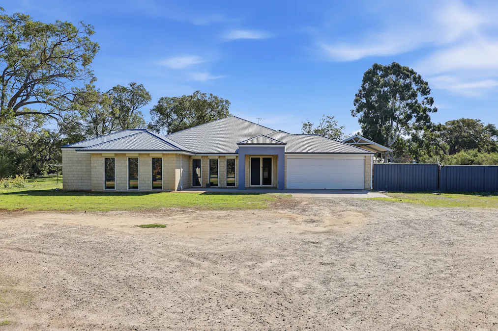 201 Watson Drive, Barragup, WA, 6209 - Image 15