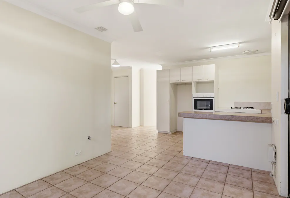 19 Manya Close, Greenfields, WA, 6210 - Image 12