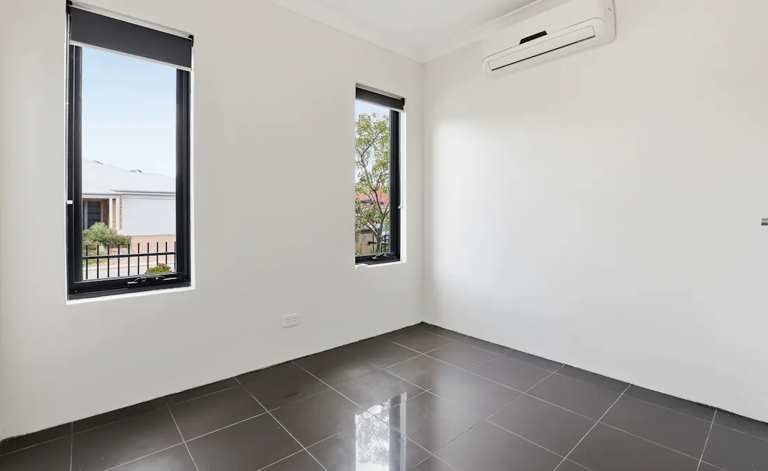 19 Bremer Way, South Yunderup, WA, 6208 - Image 9