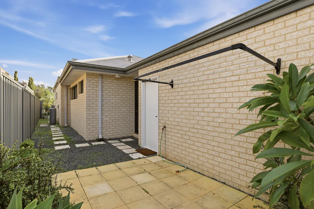 19 Bremer Way, South Yunderup, WA, 6208 - Image 15