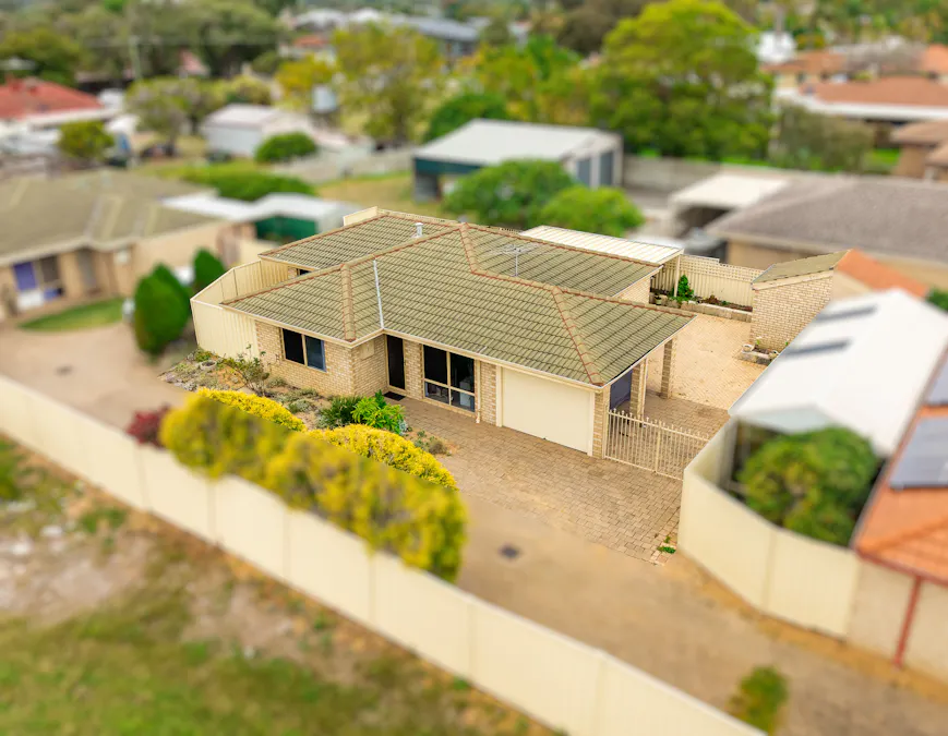 2/20 Cooper Street, Mandurah, WA, 6210 - Image 1