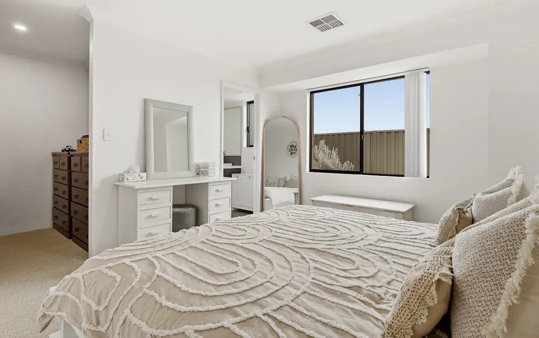 1 Topiary Street, Lakelands, WA, 6180 - Image 6