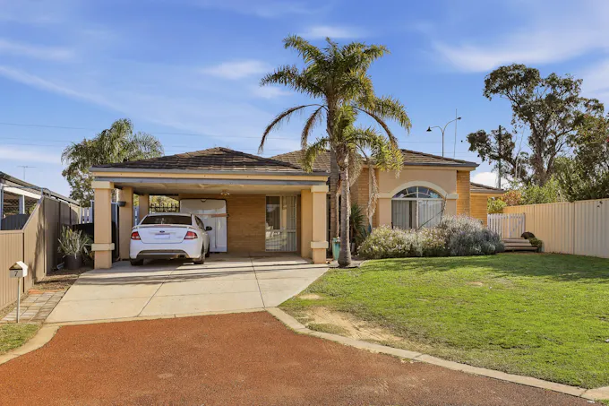 7 Meda Close, Greenfields, WA, 6210 - Image 1