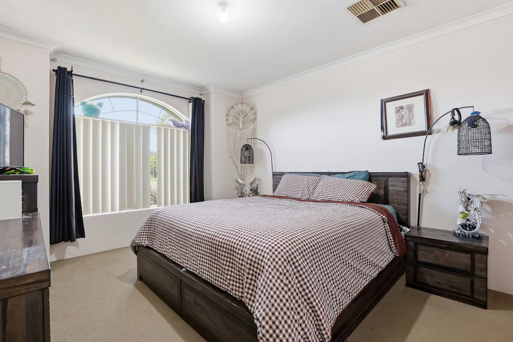 7 Meda Close, Greenfields, WA, 6210 - Image 11