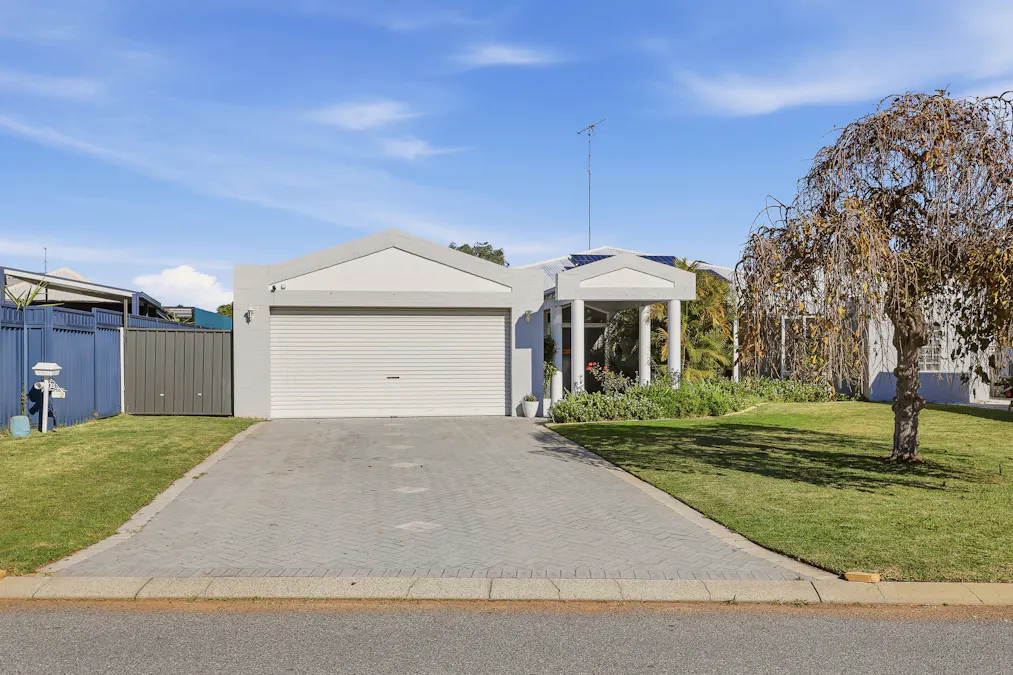2 Summerlea Avenue, Meadow Springs, WA, 6210 - Image 33