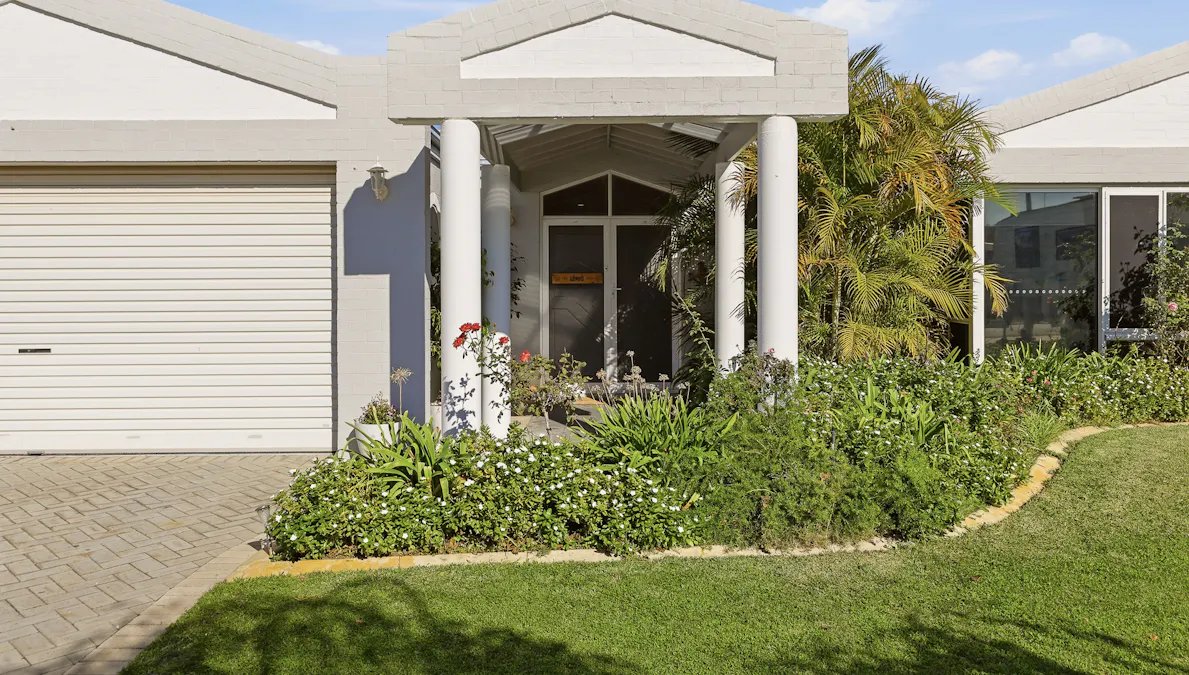 2 Summerlea Avenue, Meadow Springs, WA, 6210 - Image 31