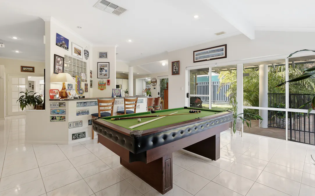 2 Summerlea Avenue, Meadow Springs, WA, 6210 - Image 11