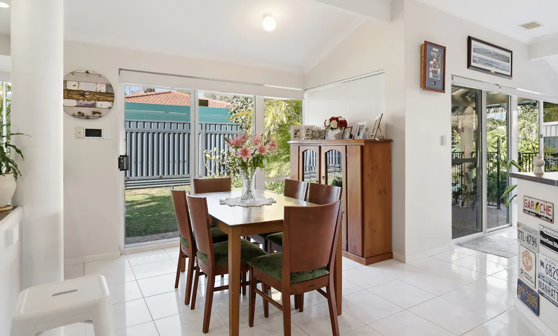 2 Summerlea Avenue, Meadow Springs, WA, 6210 - Image 10