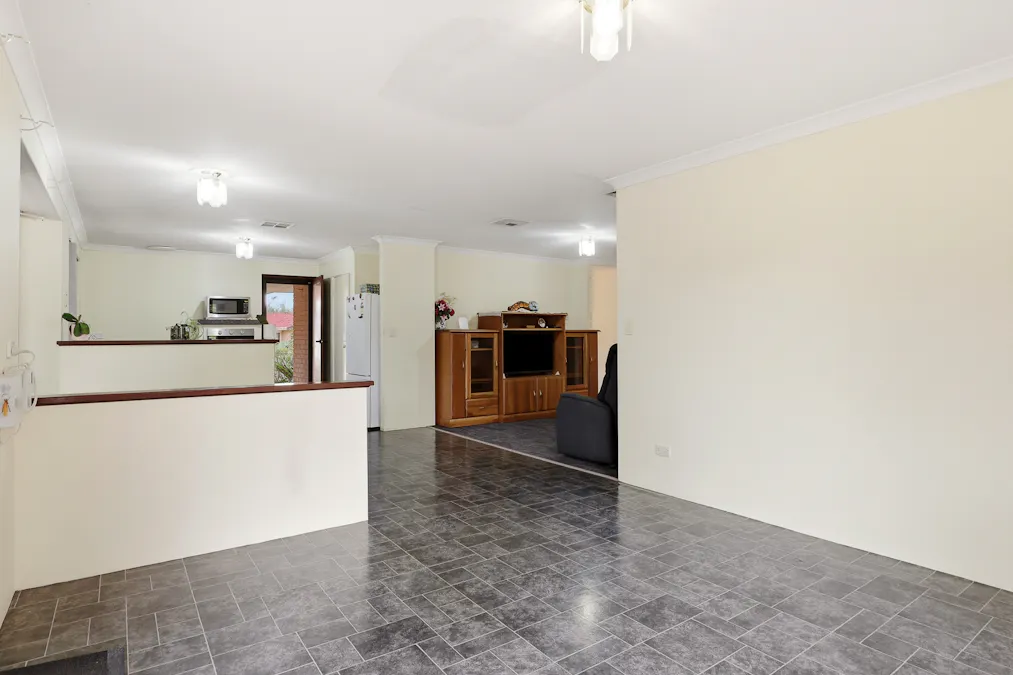 12 Sartorial Place, Greenfields, WA, 6210 - Image 12