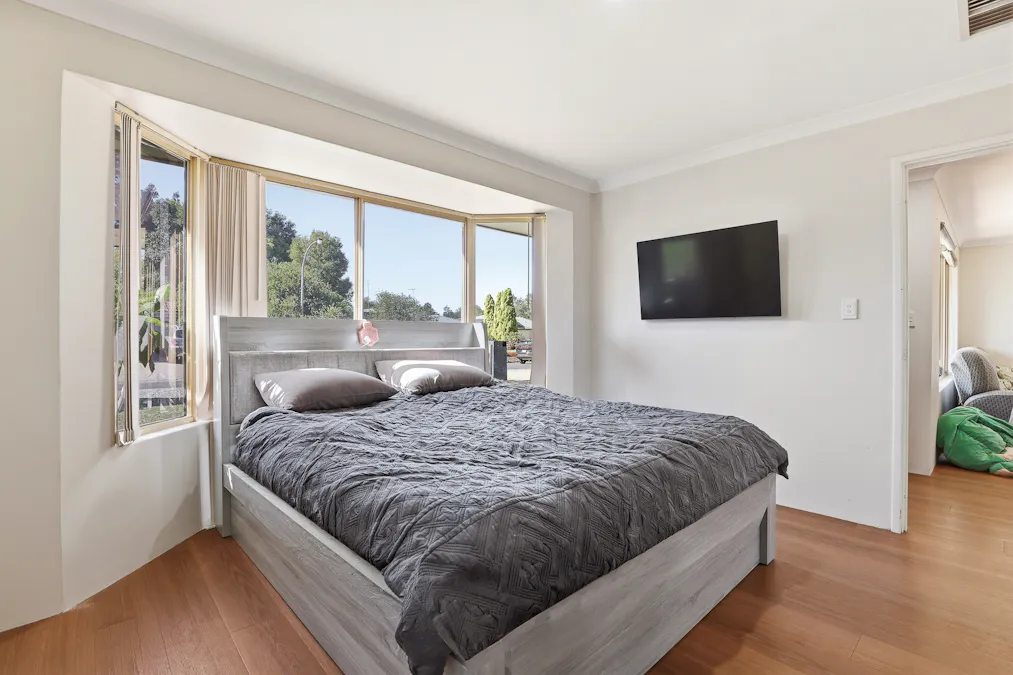 13 Minigwal Court, Greenfields, WA, 6210 - Image 6