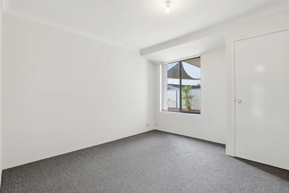 2 Grandmere Parade, Greenfields, WA, 6210 - Image 15